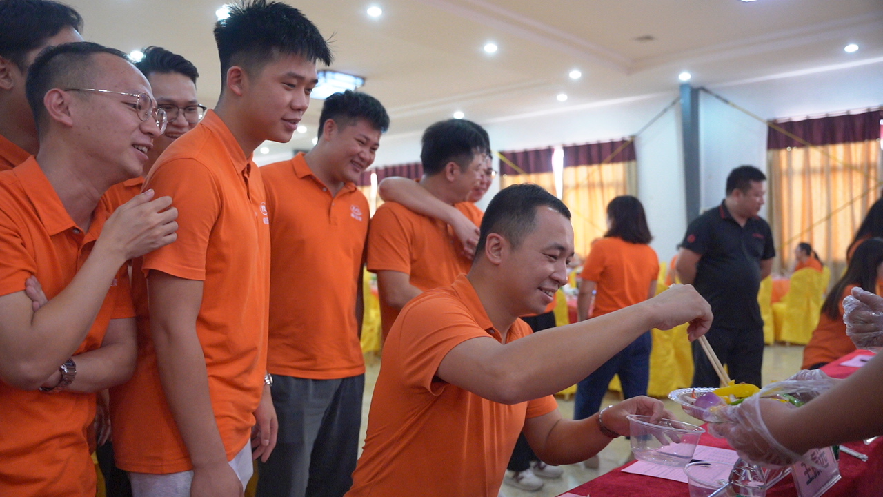 C6275T01(1) C6275T01(1)