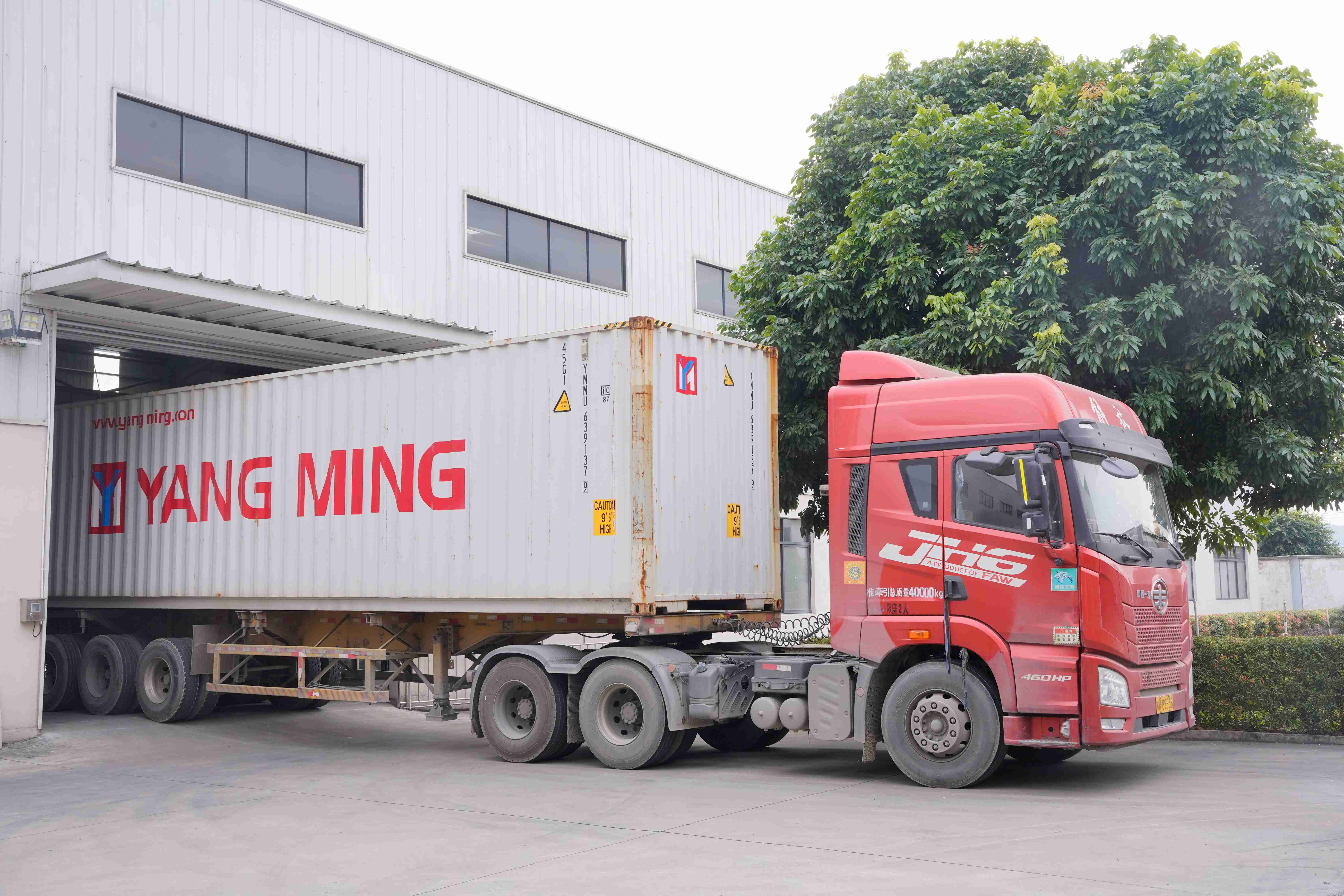 粵佳信公司向柬埔寨出口數(shù)百萬電纜產(chǎn)品，助推商業(yè)建筑項目發(fā)展