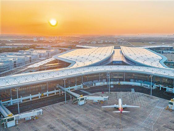 ?？诿捞m機(jī)場