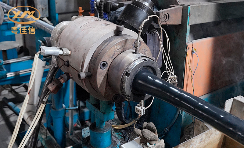 機(jī)器1 機(jī)器1